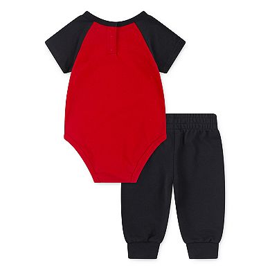 Baby Boys Nike "All Day Play" Raglan Bodysuit & Pants 2-Piece Set