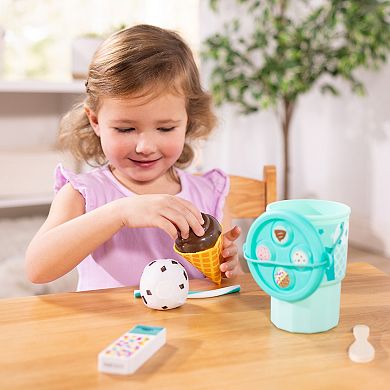 Melissa & Doug Play to Go Ice Cream Play Food Travel Toy Set in Cup with Fidget Toy Lid