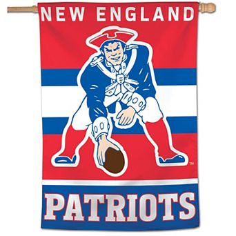 "WinCraft New England Patriots 28"" x 40"" Retro Single-Sided Vertical Banner"