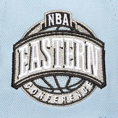 Men's Mitchell & Ness Light Blue/Black Chicago Bulls Core IV Snapback Hat