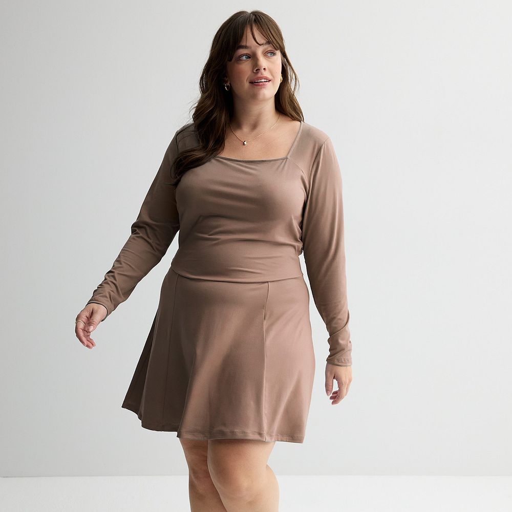 Juniors' Plus Size SO® Long Sleeve Skater Mini Dress