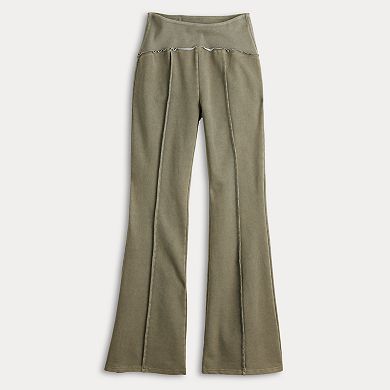 Juniors' Vanilla Star Seamed Front Flare Leg Pants