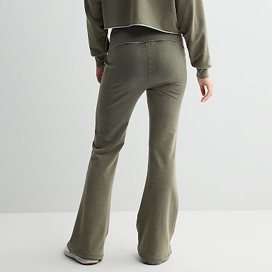 Juniors' Vanilla Star Seamed Front Flare Leg Pants