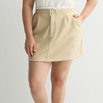 Juniors' Plus Size SO® Boxer Waist Pleat Front Skirt