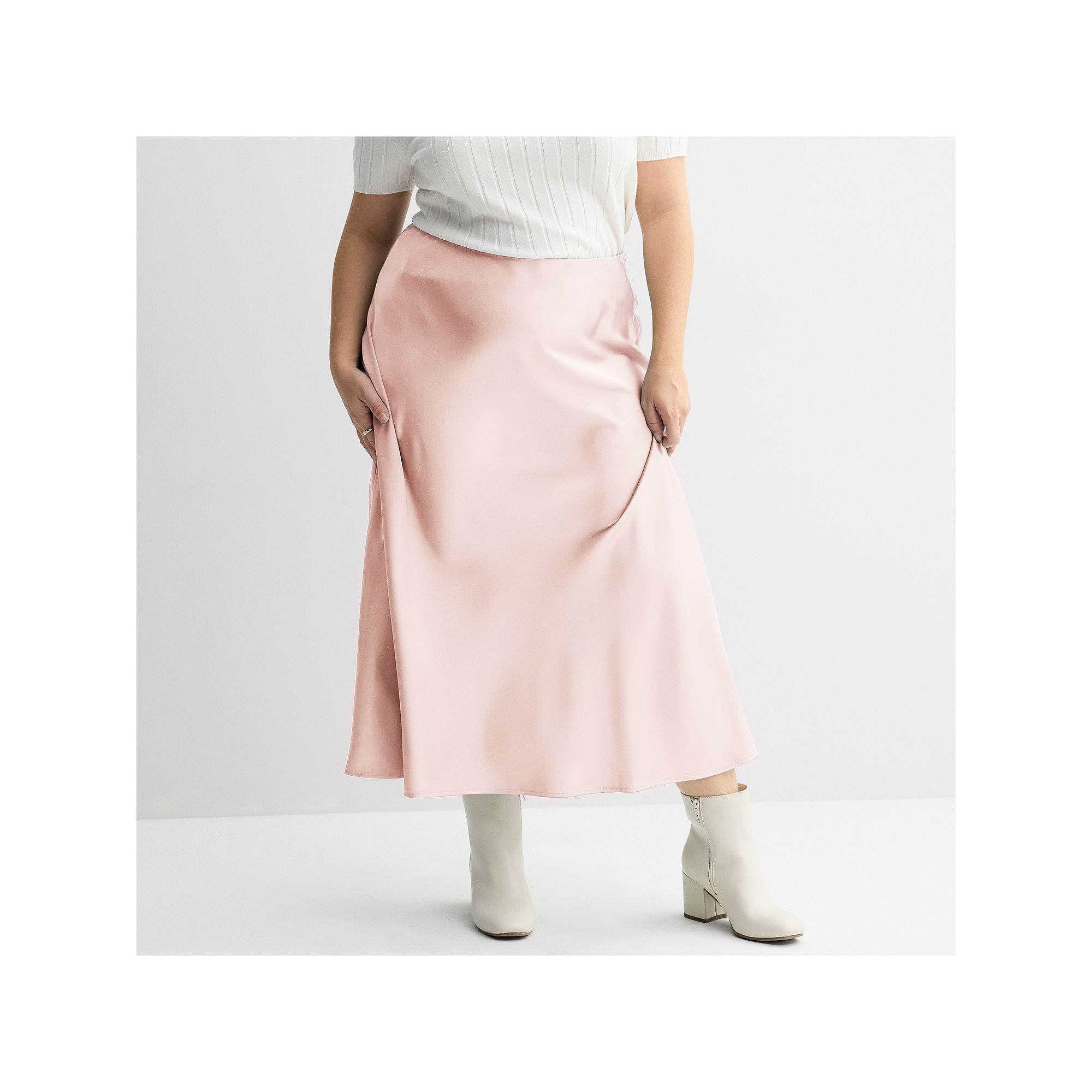 Juniors Plus Size SO® Satin Bias Maxi Skirt, Girls, Size: 1XL, Light Pin