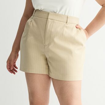 Juniors' Plus Size SO® High Rise Pleated Trouser Shorts