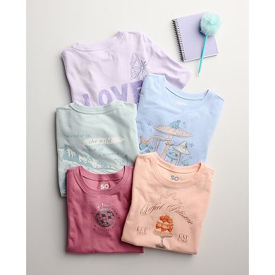 Girls 7-20 SO® Short Sleeve Oversized Graphic Tee in Regular & Plus Size