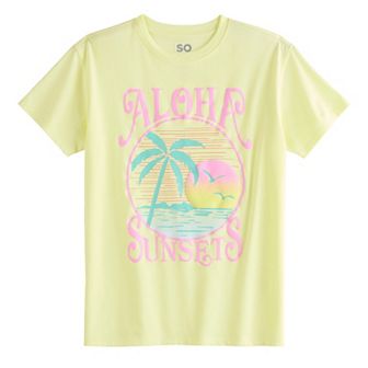 Girls 7-20 SO® Short Sleeve Oversized Graphic Tee in Regular & Plus Size