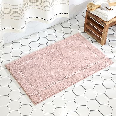 Town & Country Tufted Border Bath Mat