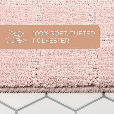 Town & Country Tufted Windowpane Bath Mat