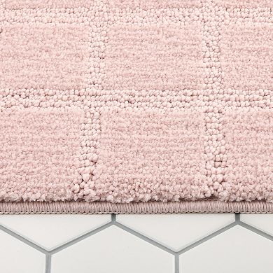 Town & Country Tufted Windowpane Bath Mat
