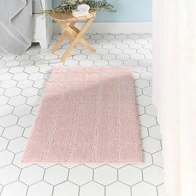 Town & Country Tufted Windowpane Bath Mat