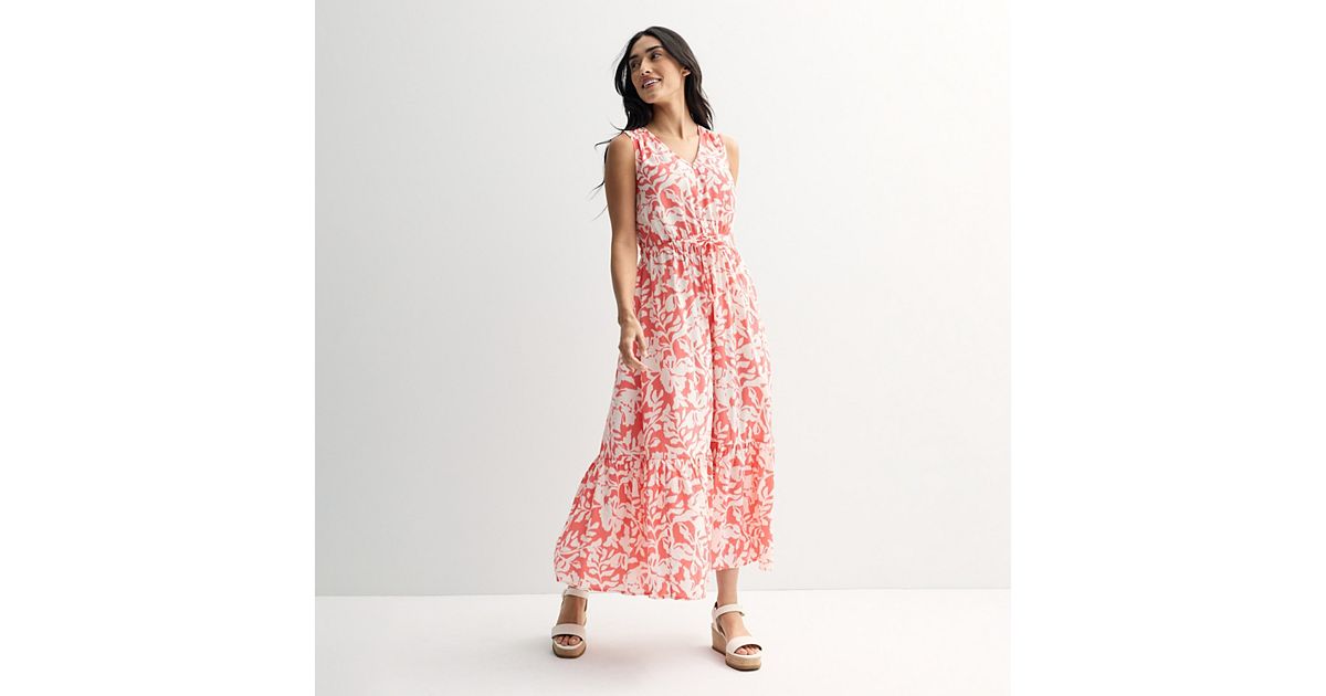 womens spring maxi dresses Elegant Soft-Colored Floral Dress for Women and dreamy getaways. Spring Maxi Dresses for Women I also traveled