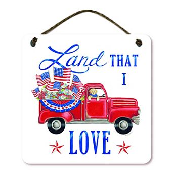 COURTSIDE MARKET Land that I love Plaque Wall Art