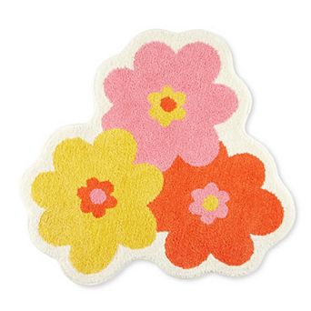 Town & Country Blossom Retro Daisy Flower-Shaped Non-Slip Machine Washable Bath Mat