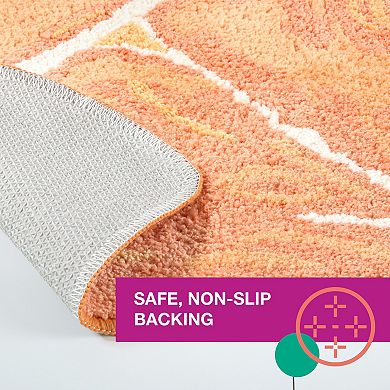 Town & Country Citrus Slice Half Circle-Shaped Non-Slip Machine Washable Bath Mat