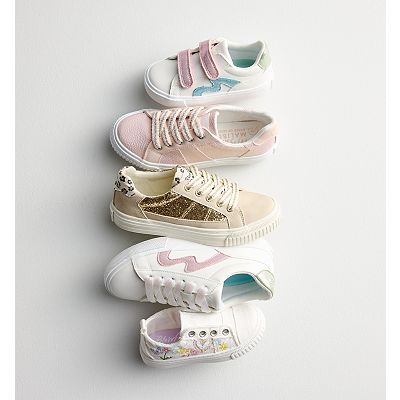 Blowfish Malibu Amaze Girls' Lace-Up Sneakers