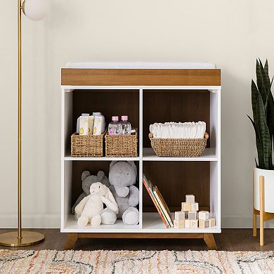 DaVinci Otto Convertible Changing Table and Cubby Bookcase