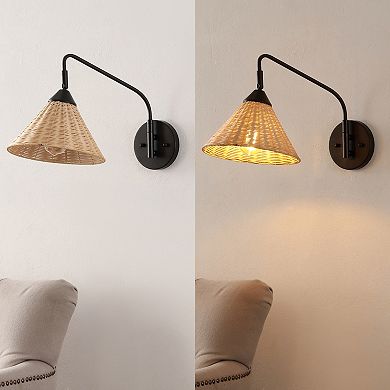 Kiawah 1-light Vintage Coastal Rattan/metal Swing Arm Led Sconce