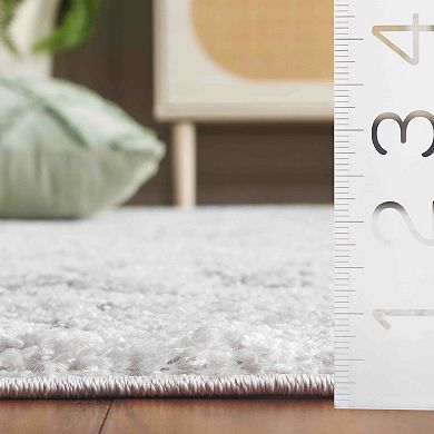 Safavieh Luna Astro Throw Rug