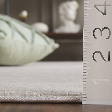 Safavieh Whisper Lucas Throw Rug