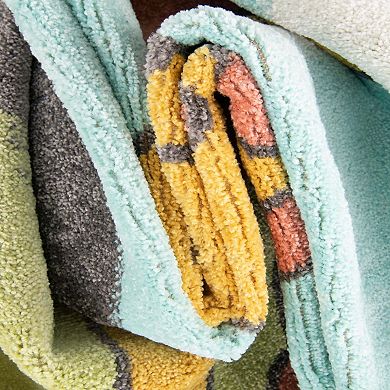 Unique Loom Giraffe Whimsy Kids Throw or Area Rug