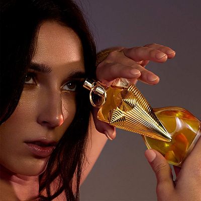 Jean Paul Gaultier Gaultier Divine Le Parfum Travel Spray with Vanilla