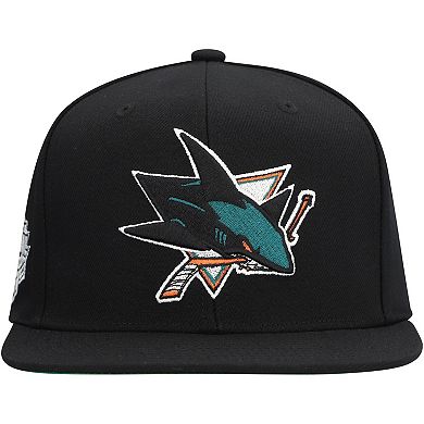 Men's Mitchell & Ness Black San Jose Sharks Core Top Spot Snapback Hat