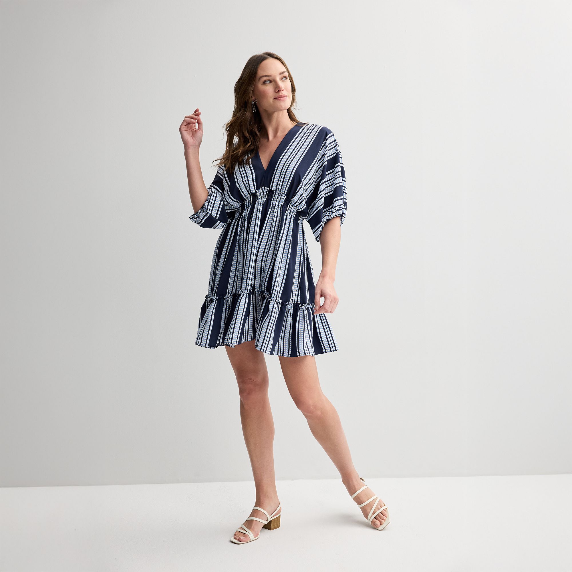 Womens Taylor Dolman Sleeve Ruffle Hem Loose Fit Mini Dress, Size: 4, Blue