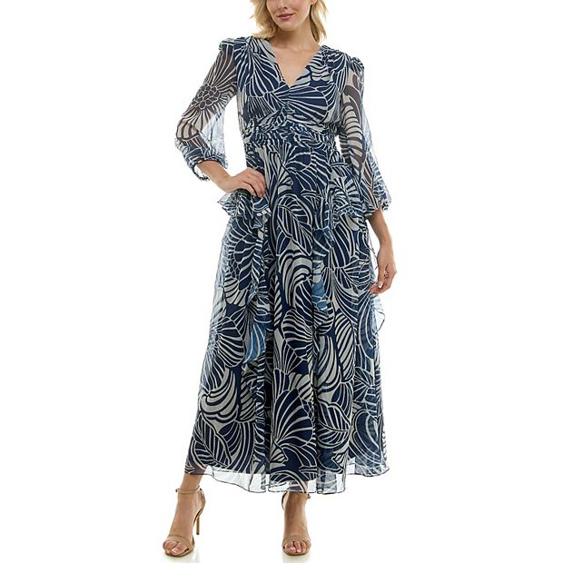 chinese dress ladies Spring V-Neck Hollow Out Maxi Dress with Flare Sleeves, Green / M main image 0