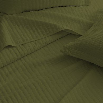Home Collective Cross Stitch Solid Quilt Set
