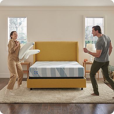 Sealy Dreamlife™ 10-in. Hybrid Mattress-in-a-Box