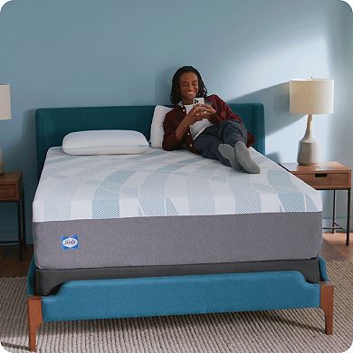 Sealy Dreamlife™ 14-in. Hybrid Mattress-in-a-Box