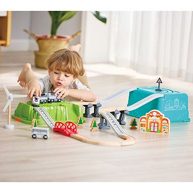 Hape: Farmyard Train Bucket Set