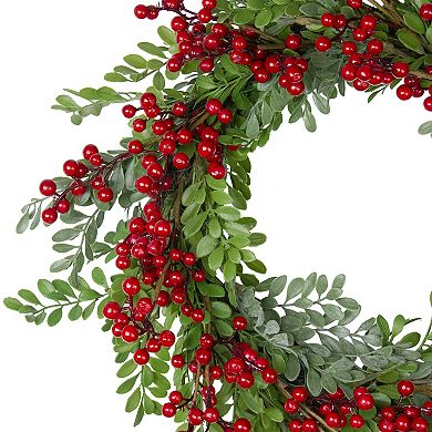 Northlight Red Berries & Two Tone Leaves Artificial Christmas Wreath