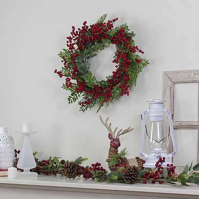 Northlight Red Berries & Two Tone Leaves Artificial Christmas Wreath