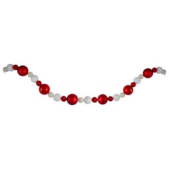 Northlight Shatterproof Ball 3-Finish Red & White Christmas Garland
