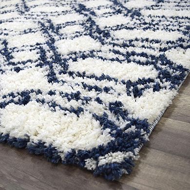 Mason Brooks Cloud Shag Linked Geometric Area Rug