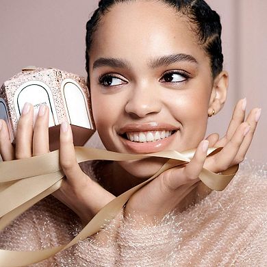 Divinely Flawless Translucent Loose Setting Powder & Puff