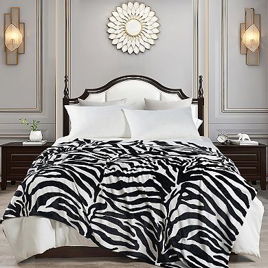 Home Soft Things Animal Print Flannel Fleece Blanket