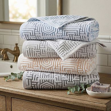 SUPERIOR 2-Peice Cotton Geometric Jacquard Plush Absorbent Bath Towel Set