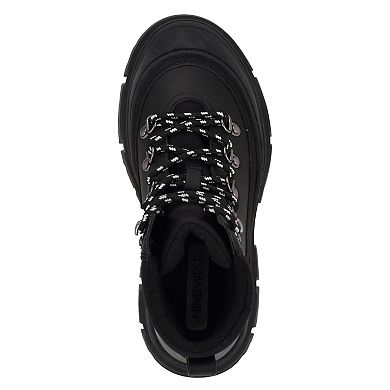 Nine West Budde Lace-Up Lug Sole Women's Booties