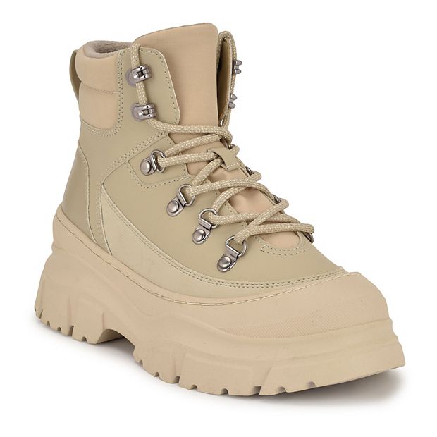 Nine West Budde Lace-Up Lug Sole Women's Booties