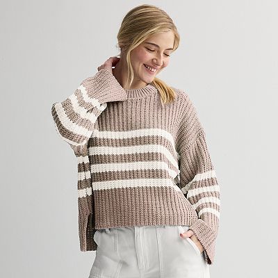 Juniors Pink Republic Relaxed Fit Crewneck Pullover Sweater