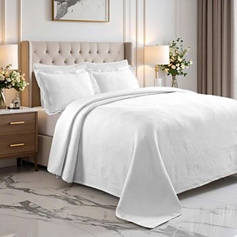 SUPERIOR Cascade Wave All-Season Matelassé Bedspread & Sham Set