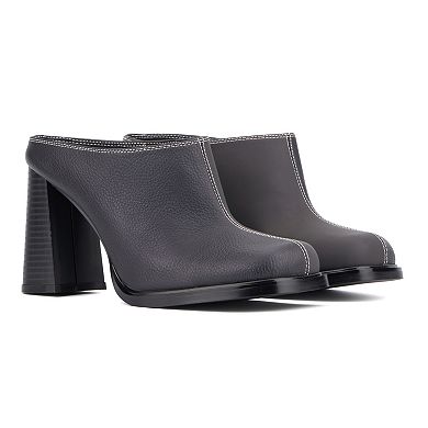 Olivia Miller Moon Women's Mule Heels