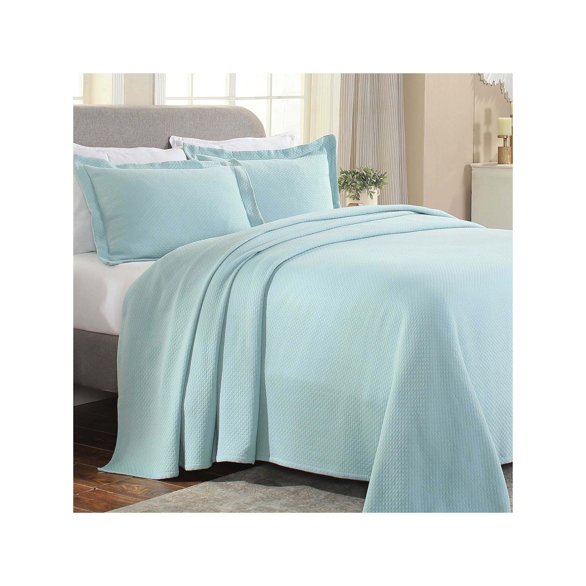 SUPERIOR Solitaire Cotton Medium Weight All-Season Matelasse Diamond Bedspr