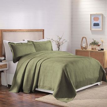 SUPERIOR Victory Cotton Medium Weight All-Season Matelasse Medallion Bedspread & Sham Set