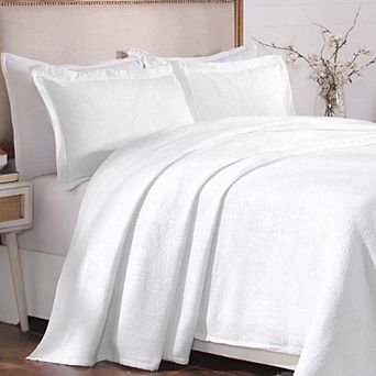 SUPERIOR Victory Cotton Medium Weight All-Season Matelasse Medallion Bedspread & Sham Set