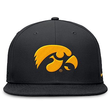 Men's Nike Black Iowa Hawkeyes On-Field Pro Fitted Hat